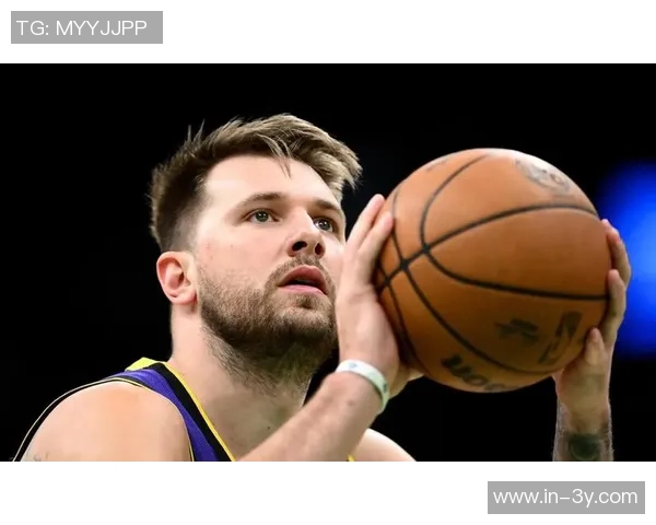 东契奇谈詹姆斯缺阵的影响与赢球决心的坚定态度